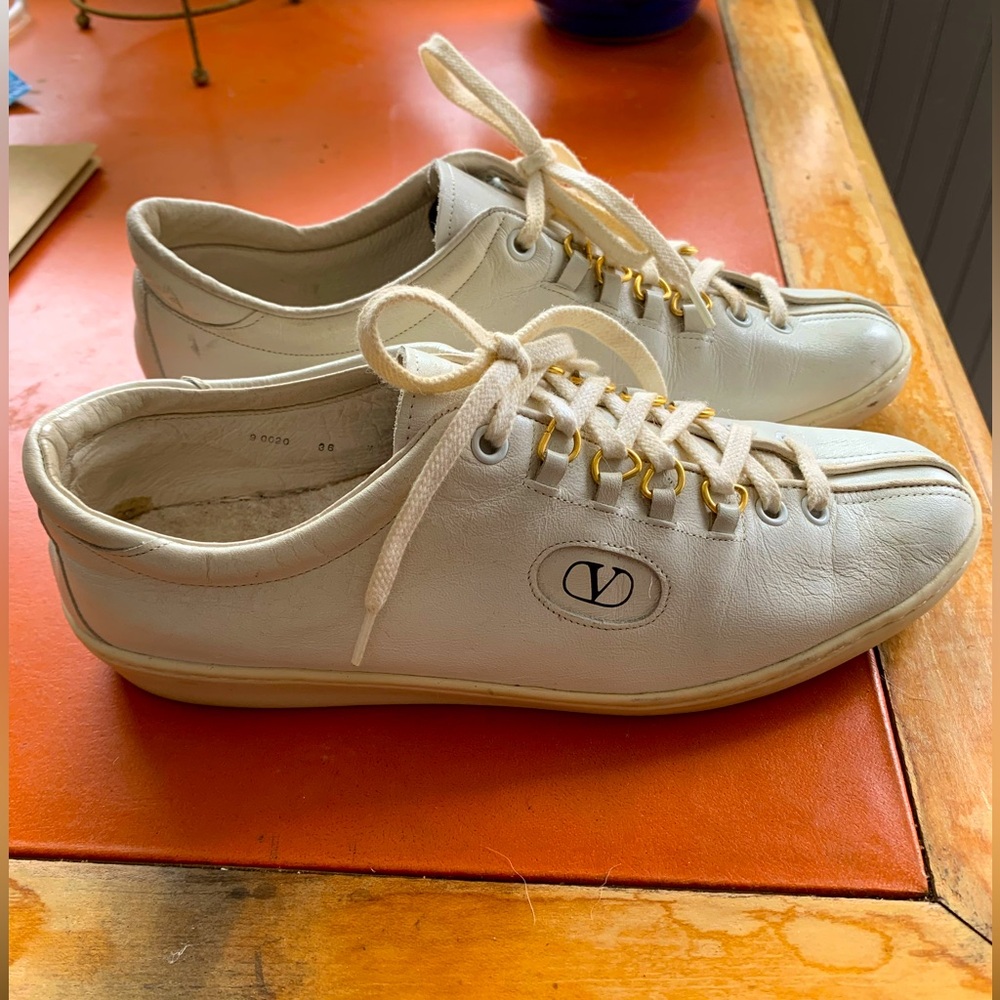 Valentino Garavani leather sneakers